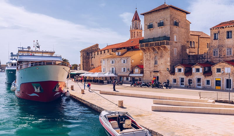 Trogir promenade